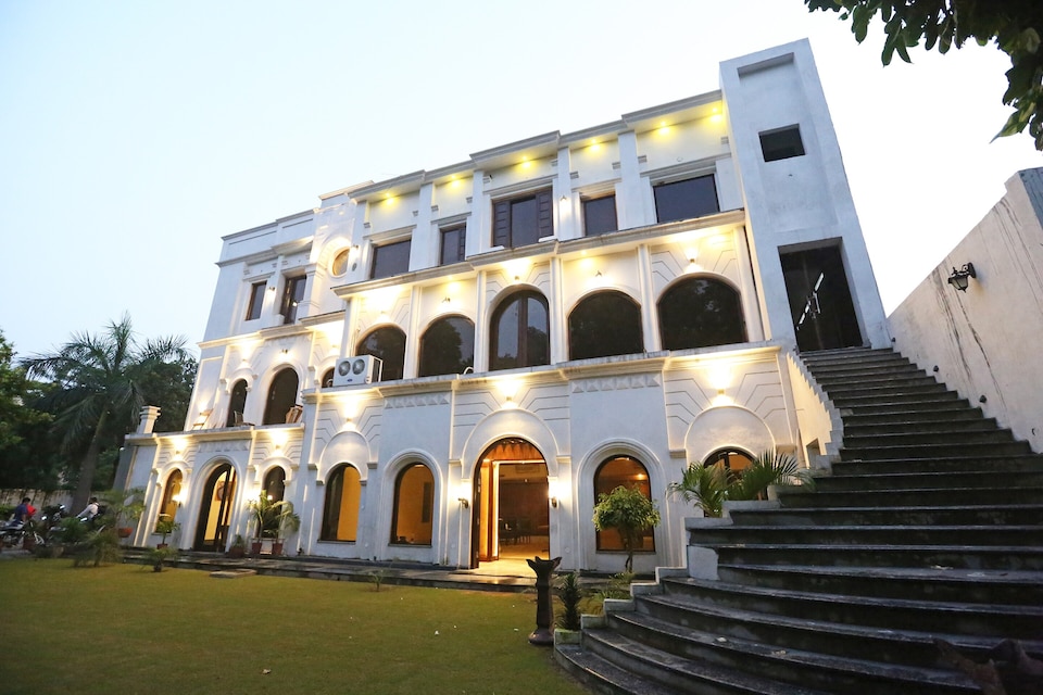 Townhouse 967 Hotel Kings Retreat, Patiala, Patiala
