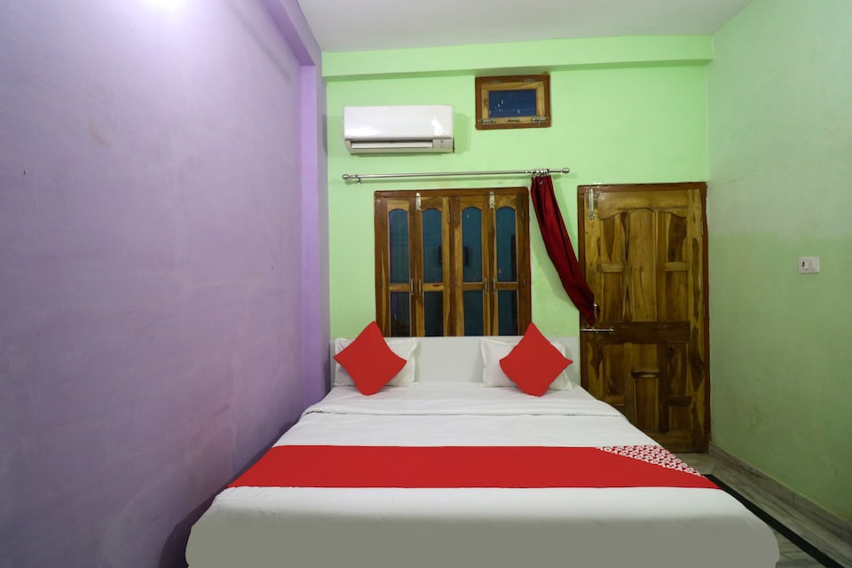 OYO 70469 S P Guest House , Sarnath Varanasi, Varanasi