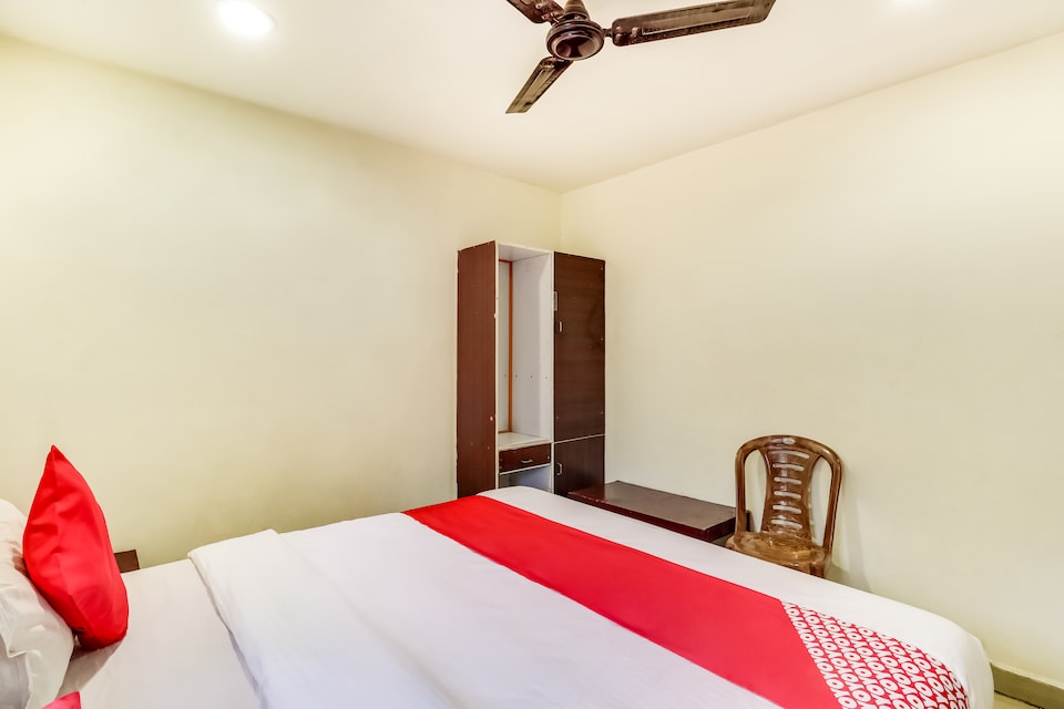 OYO 70481 Akshaya Residency, Madurai City Centre, Madurai