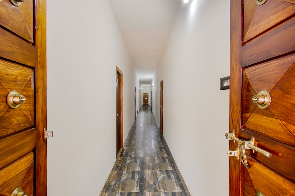 OYO 70488 Hotel Sms Temple Grand, Kumbakonam, Kumbakonam