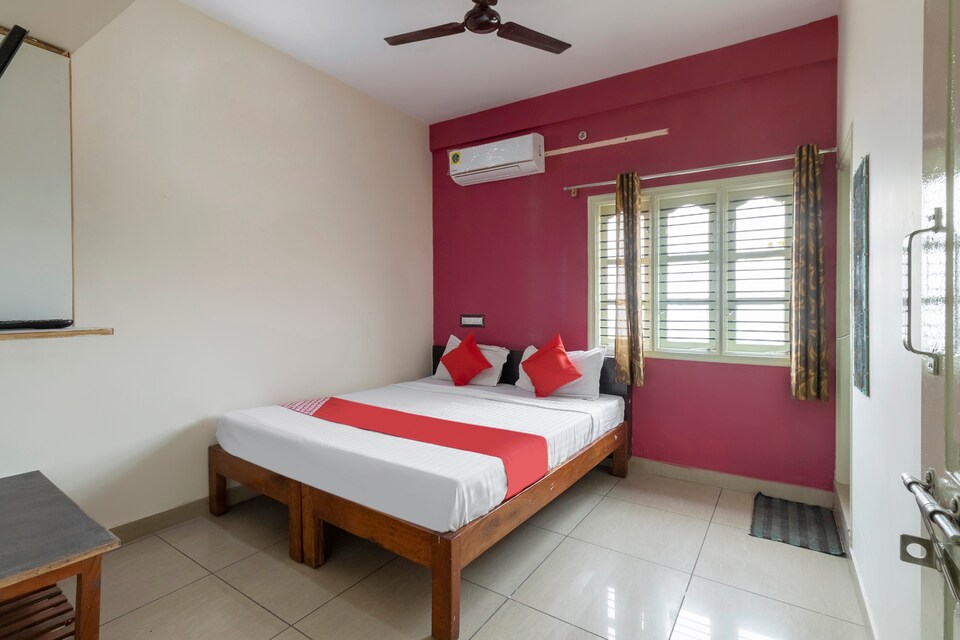 OYO 70497 King's Comforts, Hassan-II, Hassan