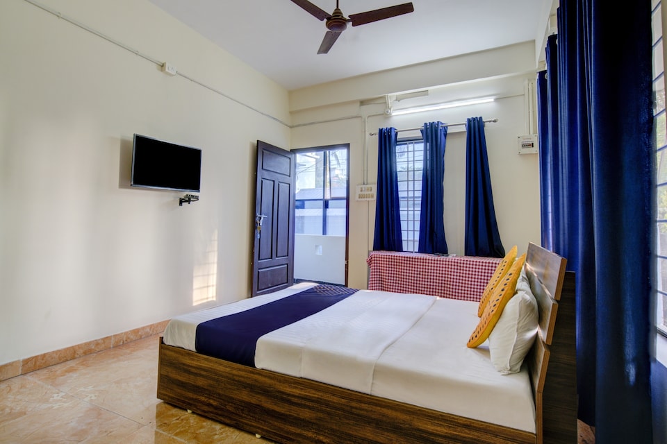 SPOT ON Ns Lodge, Kaloor Kochi, Kochi