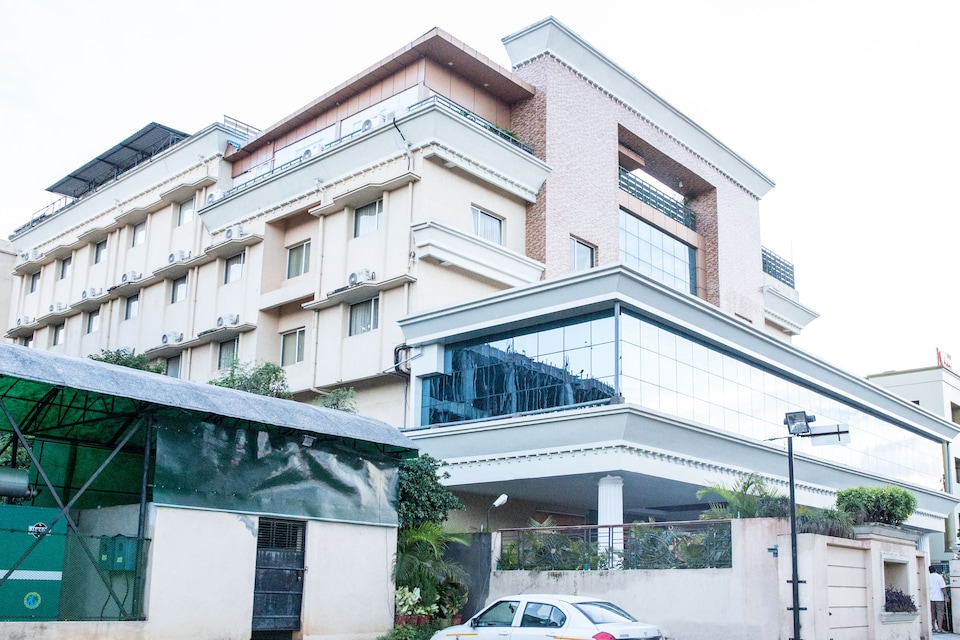 OYO Hotel 5830 Hotel Excellency, Railway Station Bhubneshwar, Bhubaneswar