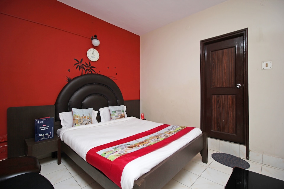 OYO Hotel Castle, Bishtupur Jamshedpur, Jamshedpur