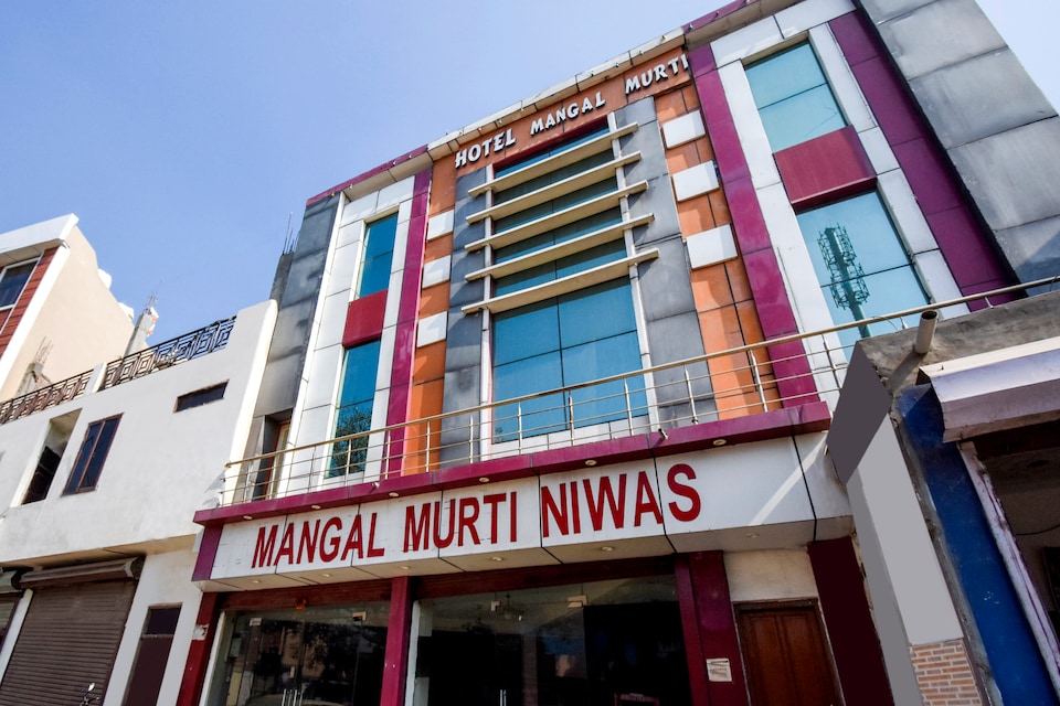 OYO 70560 Hotel Mangal Murti Niwas, Ranipur Haridwar, Haridwar