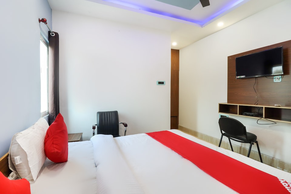 OYO 70565 Dp International, Mango Jamshedpur, Jamshedpur