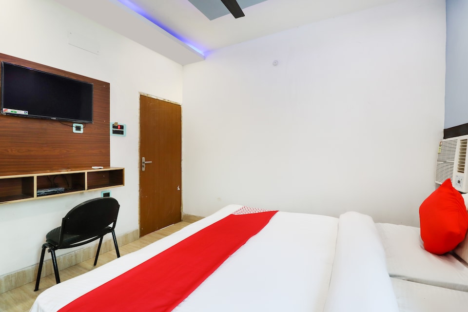 OYO 70565 Dp International, Mango Jamshedpur, Jamshedpur