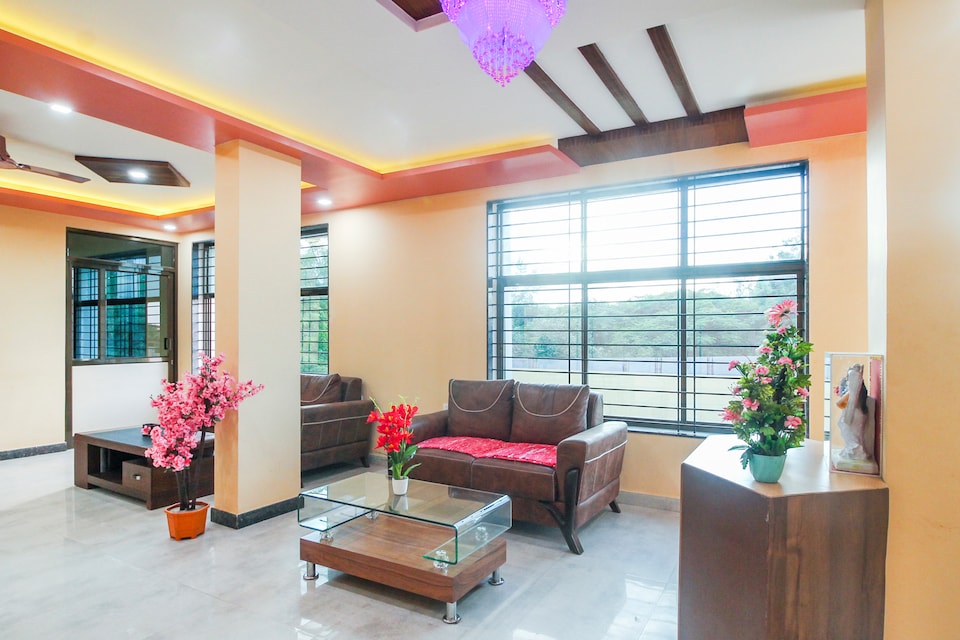 OYO 70569 Popular Tourist Home, Kushalnagar, Coorg