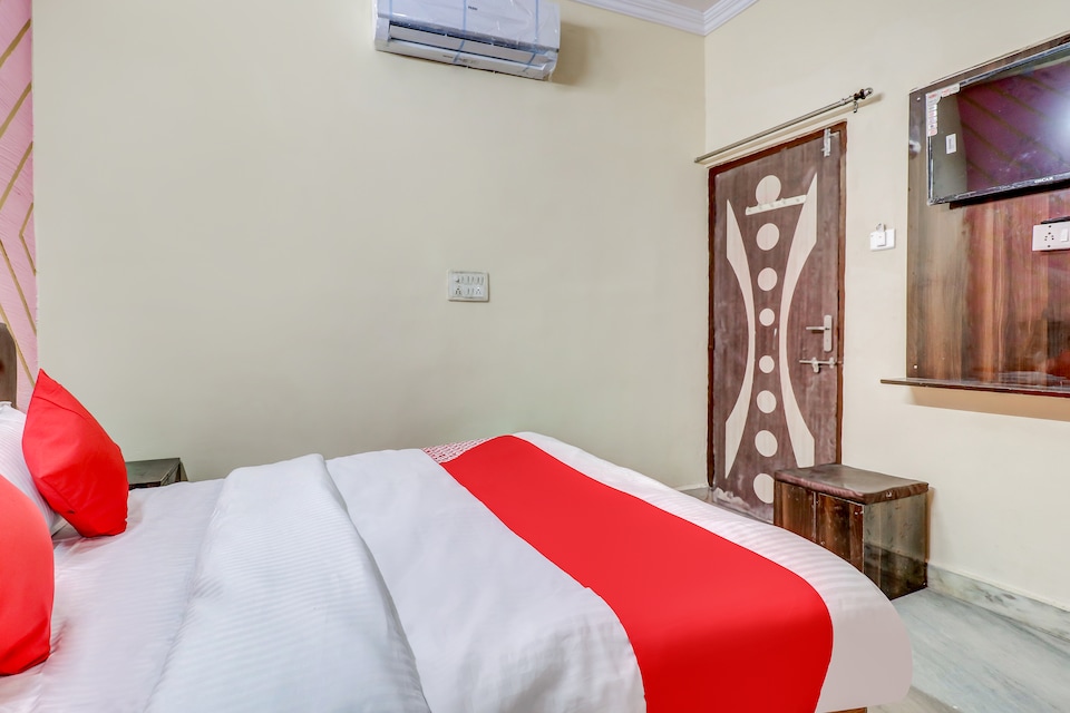 OYO 70573 S K Hotel , MP Nagar Bhopal, Bhopal