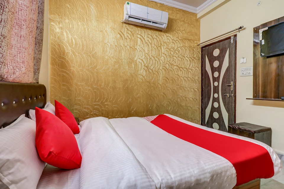 OYO 70573 S K Hotel , MP Nagar Bhopal, Bhopal