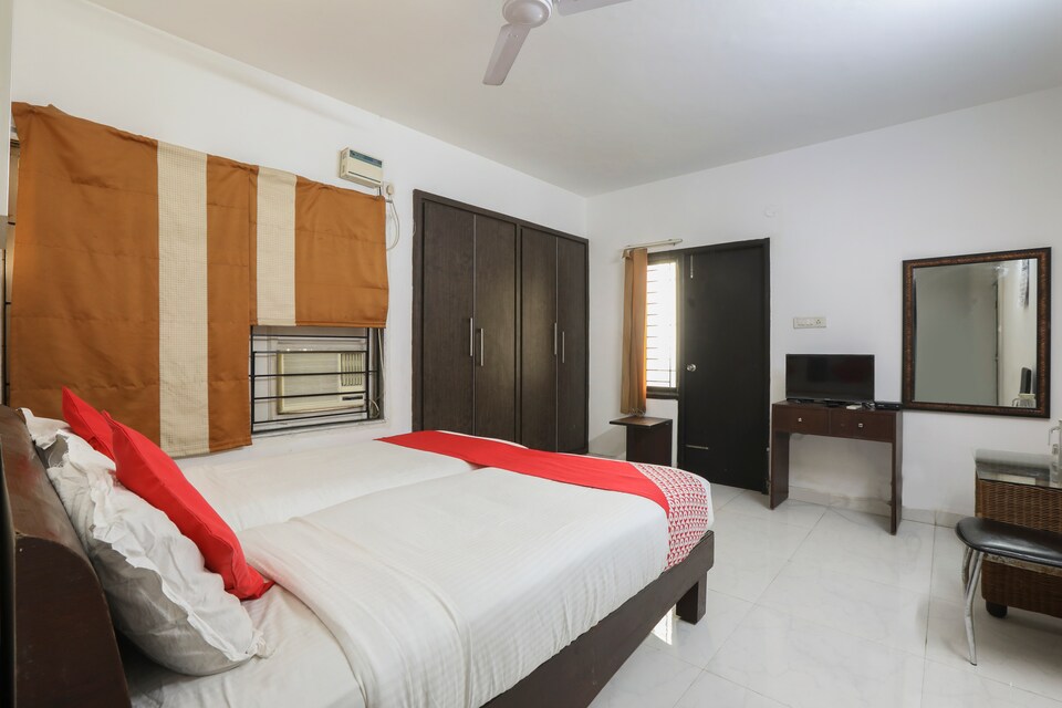 OYO 70587 Bharat International , Sholinganallur, Chennai