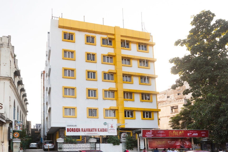 Capital O 70590 Hotel Priyadarshini Park, Chepauk Chennai, Chennai