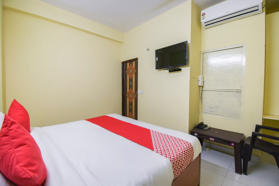 OYO 70597 Hotel Bjs Residency, Greater Noida, Noida