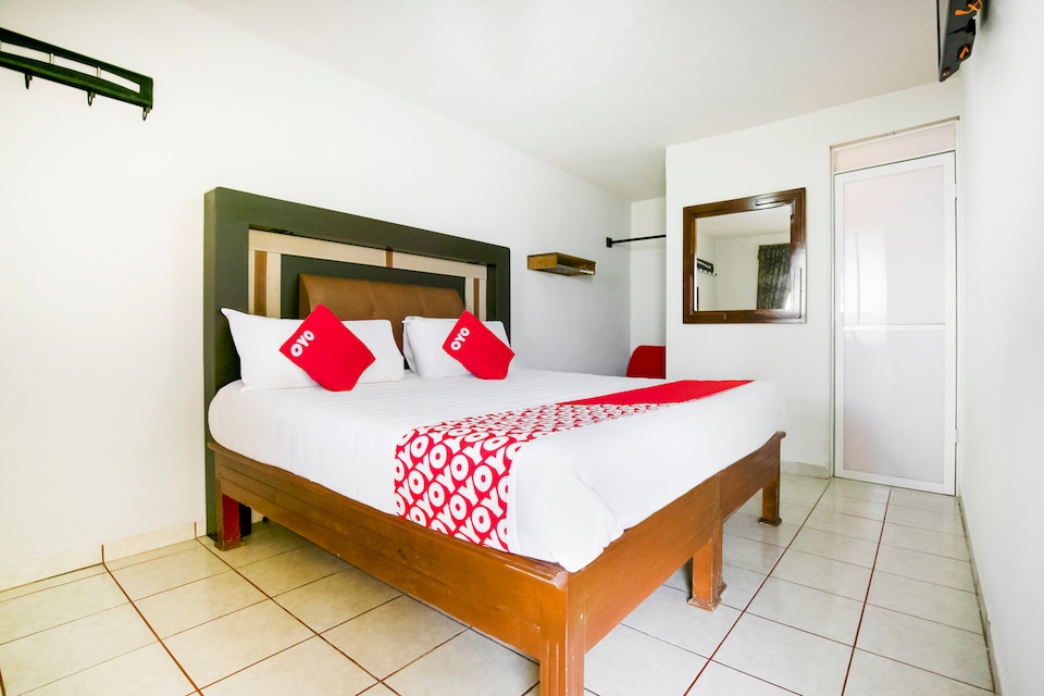 OYO Auto Hotel Monares, Maravatio, MIC, Maravatio