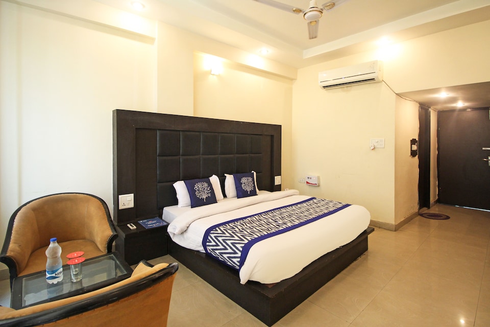 OYO 5850 Hotel The Great Ananda, Bhupatwala Haridwar, Haridwar