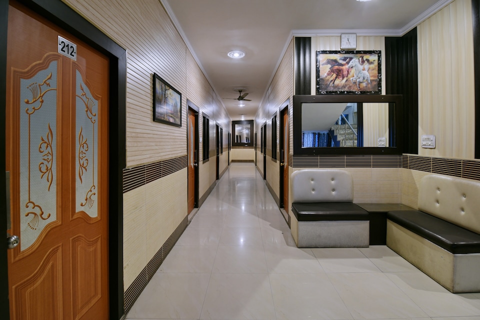 Hotel O Mehfil Hotel, Ranipur Haridwar, Haridwar