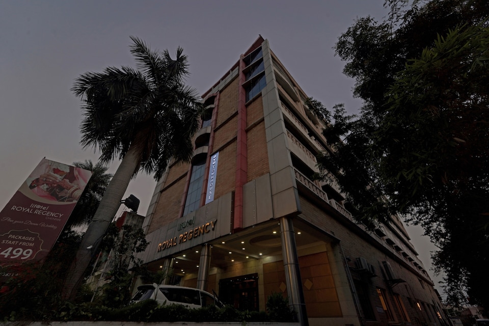 Townhouse 977 The Royal Regency, Central Chennai, Chennai