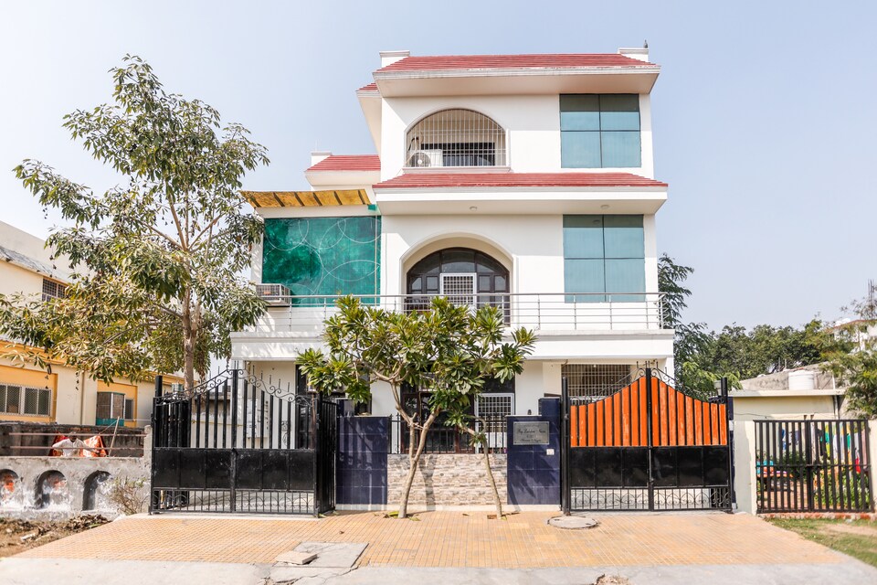 OYO 70636 Hotel The Ashoka Legacy, Greater Noida, Noida