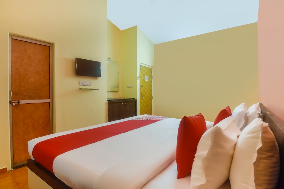 OYO 70657 Greens Resort, Mumbai Vasai-Virar-Naigaon, Mumbai