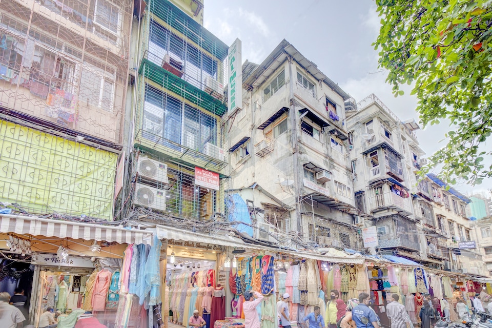 OYO Hotel Al Makkah Managed By Hotel Paris Near Marine Drive Beach, Mumbai CST-Churchgate-Colaba, Mumbai
