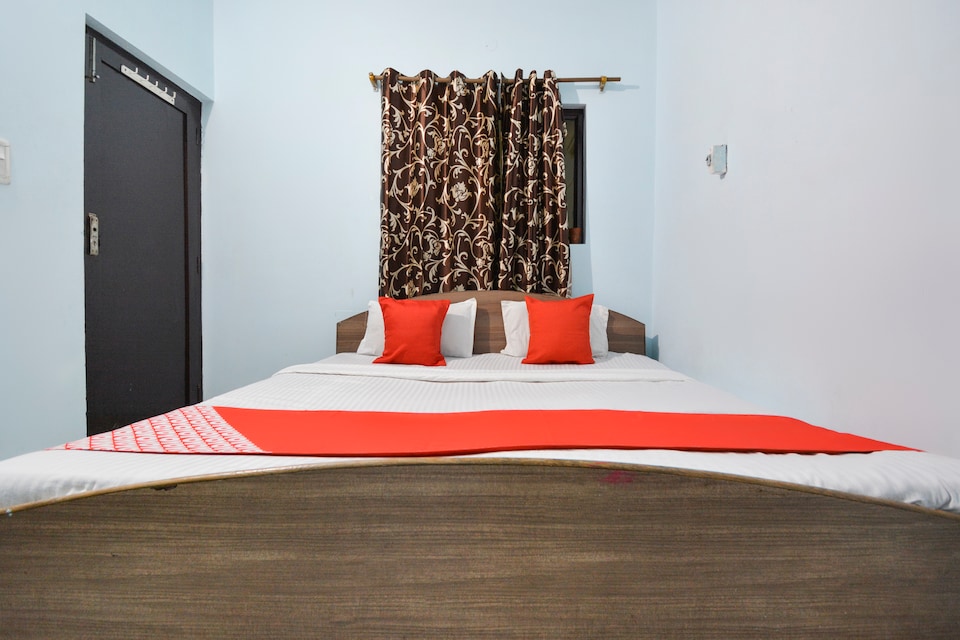 OYO 70669 Diamond Inn Guest House, Golden Temple Road Amritsar, Amritsar