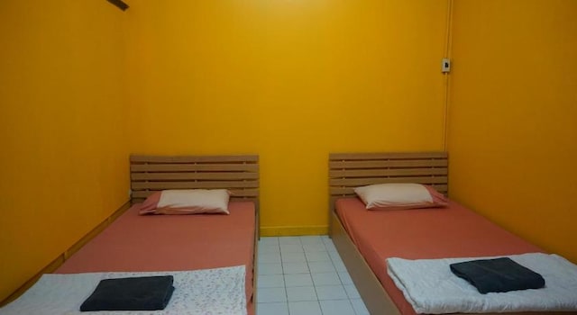 OYO 730 Meedee Hostel