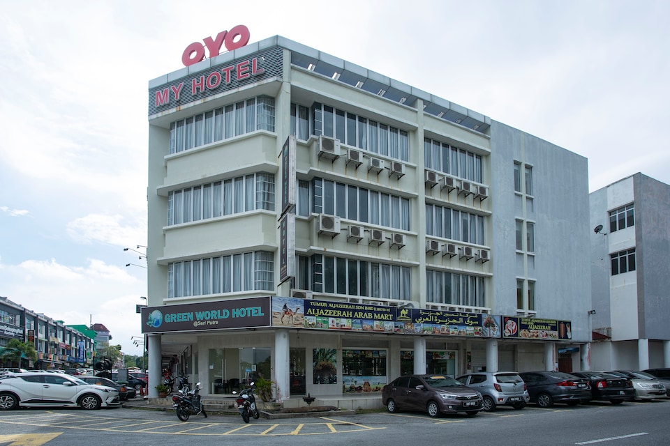 OYO 89966 Green World Hotel @ Seri Putra, Kajang, Kajang