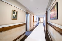 Super Townhouse Kothapet Formerly Surabhi Elite