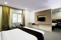 Super Townhouse Kothapet Formerly Surabhi Elite