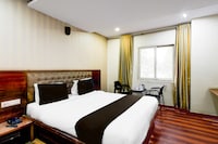 Super Townhouse Kothapet Formerly Surabhi Elite
