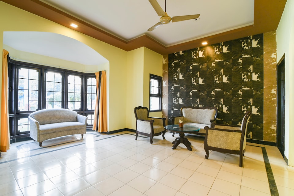 Capital O 70689 La Village Resort, SGPGI Lucknow, Lucknow