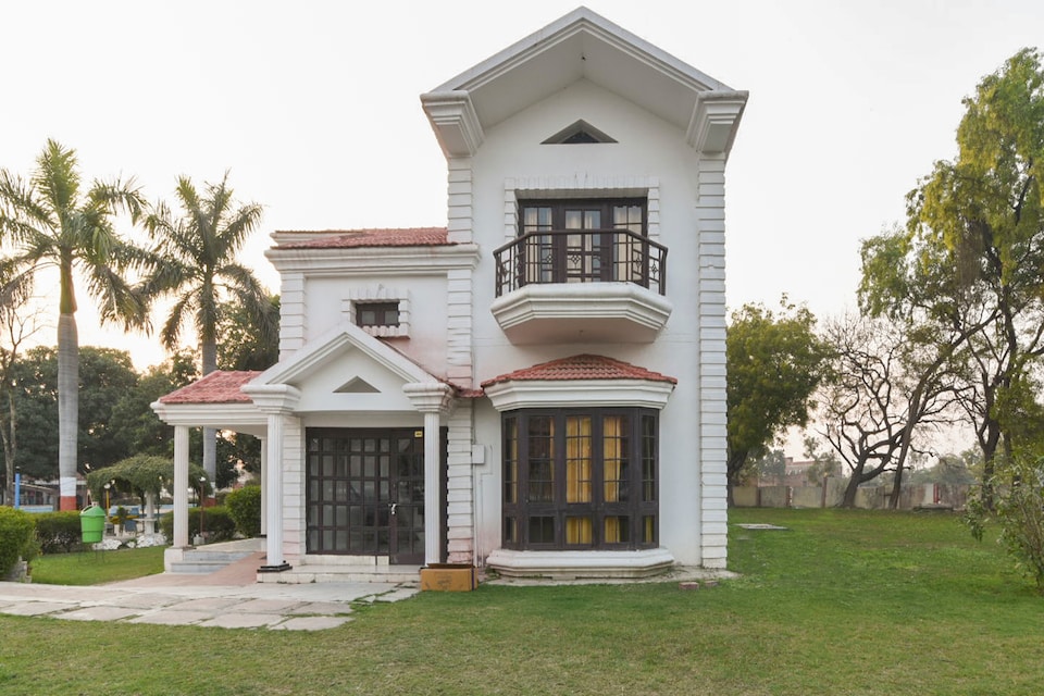 Capital O 70689 La Village Resort, SGPGI Lucknow, Lucknow