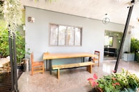 OYO 732 Juthamas Hotel