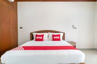 OYO 732 Juthamas Hotel