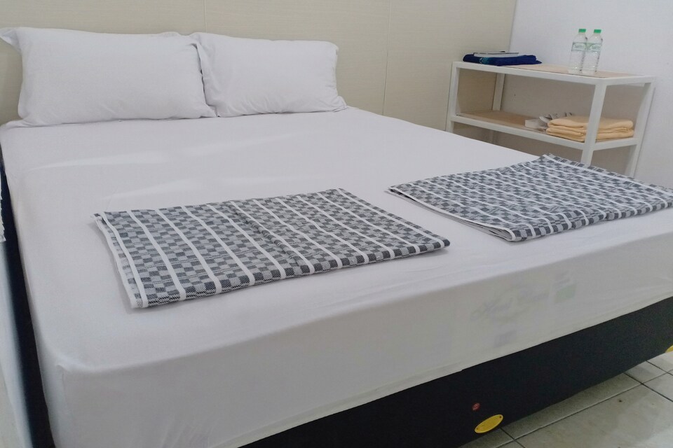 OYO 3089 Al Mustaqim Homestay Family, Magetan, Magetan