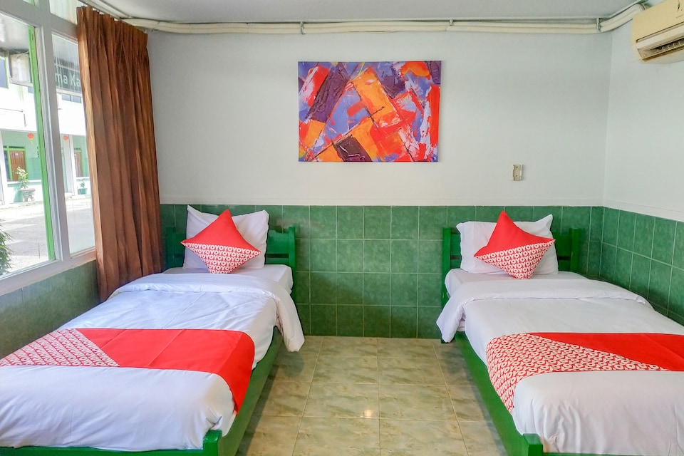 OYO 3098 Hotel Sahabat Baru, Singkawang, Singkawang