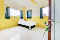 OYO Life 3103 Opo Homestay & Kost
