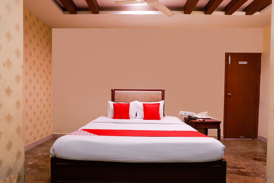 Flagship 70703 Orchid Inn, Nungambakkam Chennai, Chennai