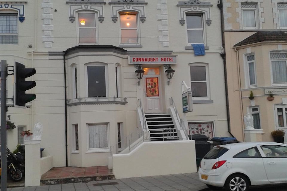 OYO Connaught Hotel, Dover (Greater London), Dover
