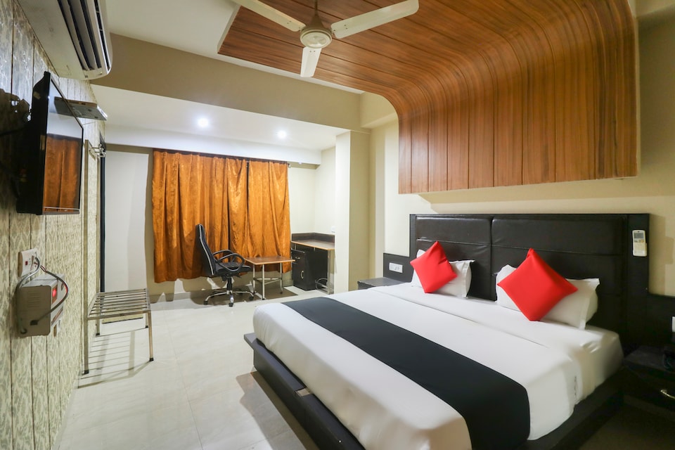Capital O 5866 Hotel Imperial Blue, SIDCUL-BHEL-Bahadarabad, Haridwar