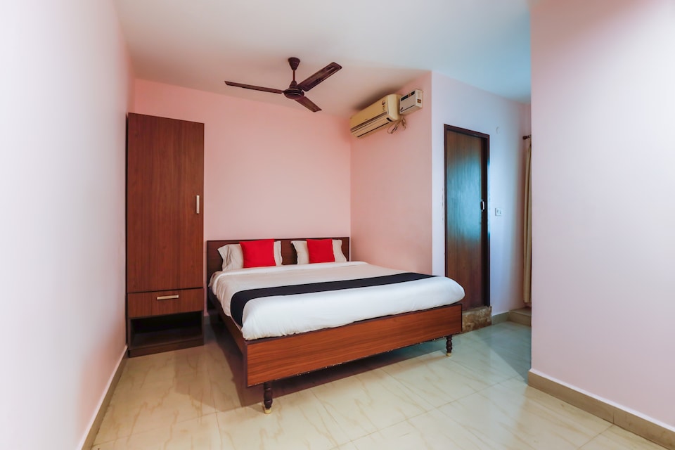 Capital O 70712 Royal King Residency, Triplicane, Chennai