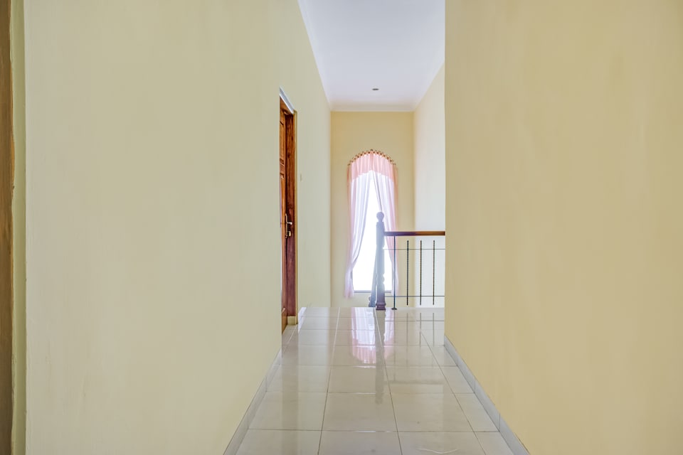 OYO 3144 Ndalem Amandari, Caturtunggal, Yogyakarta