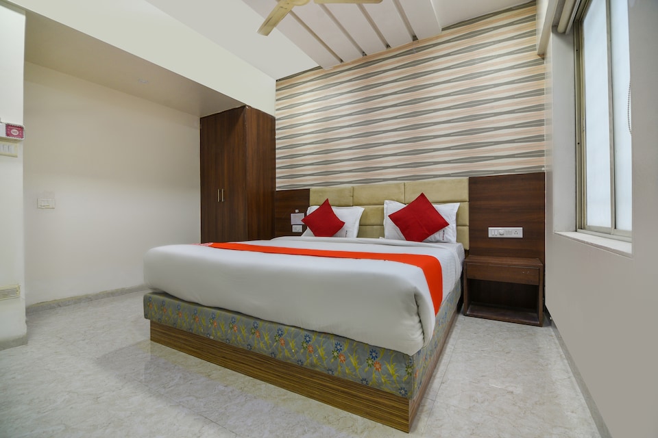 Hotel O Sunshine Inn Near Pune Railway Station, Shivaji Nagar  Pune, Pune