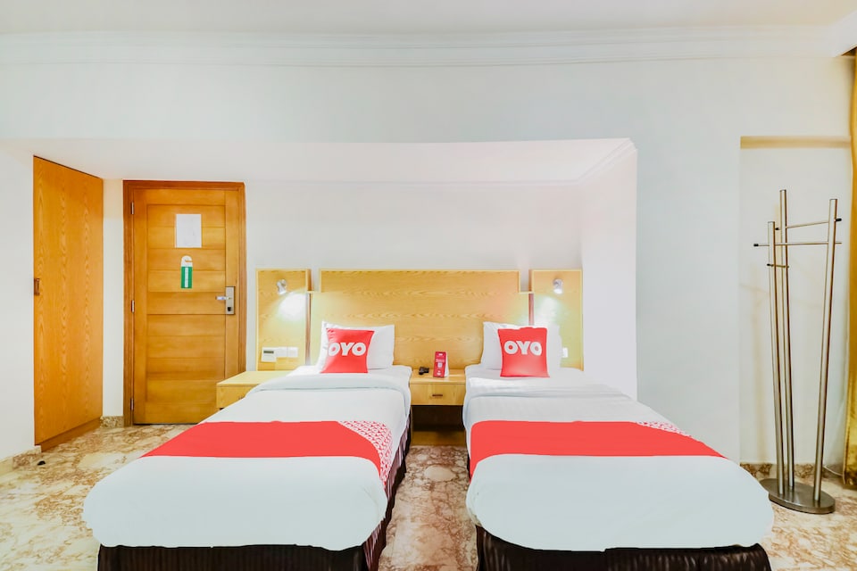 OYO 132 Al Reef Hotel, Al Gubrah, Muscat