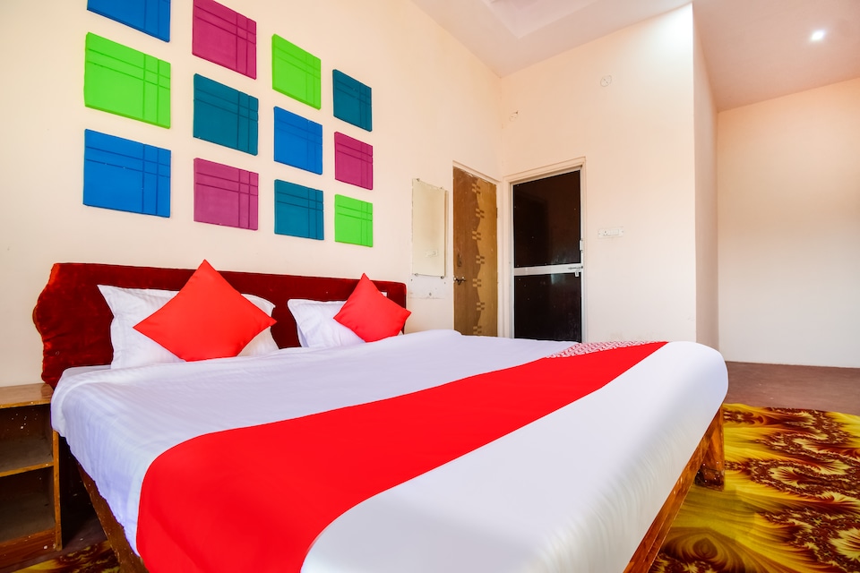 OYO 70720 Mansi Payal Resort, Bus Stand Nagpur, Nagpur