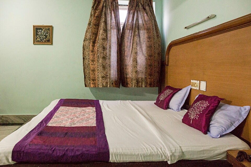 OYO 5871 Hotel Janpath, Railway Station Bhubneshwar, Bhubaneswar