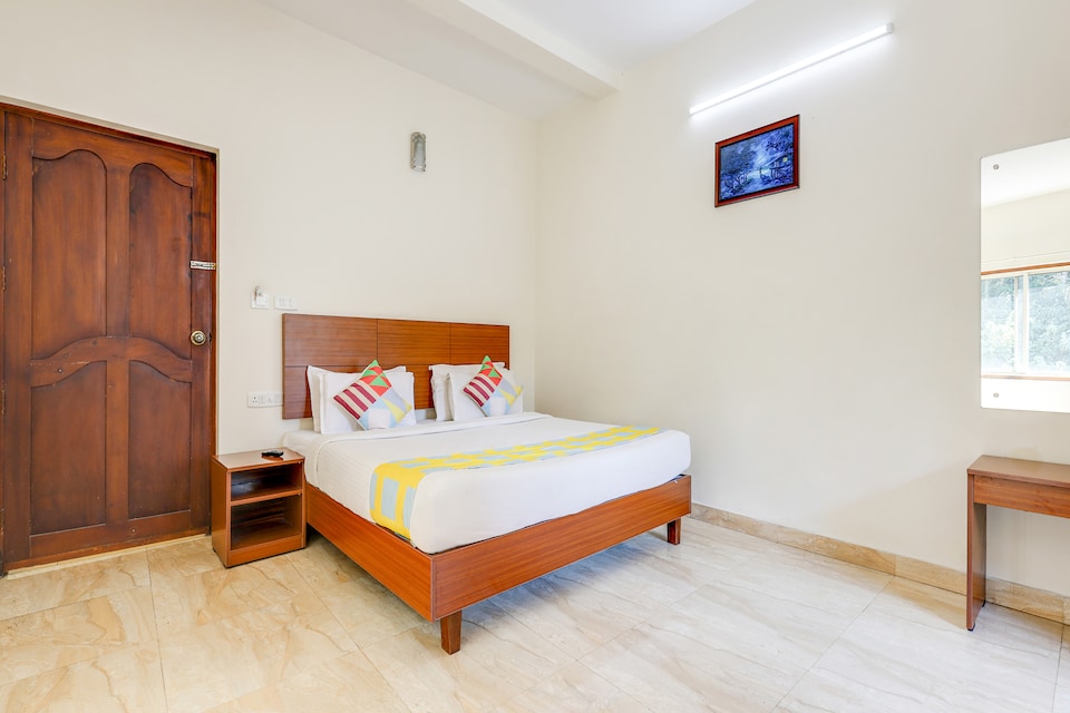 OYO Home 70723 Celestial Inn , Munnar City Munnar, Munnar