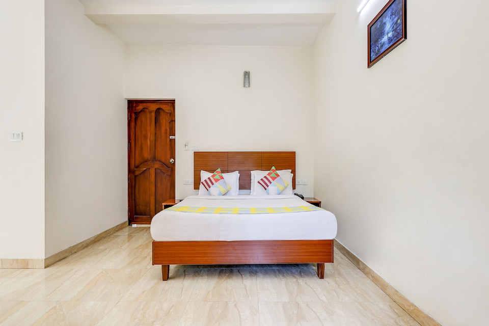OYO Home 70723 Celestial Inn , Munnar City Munnar, Munnar