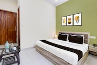 Collection O Ramnagar Near Vaishali Mandapam Roorkee