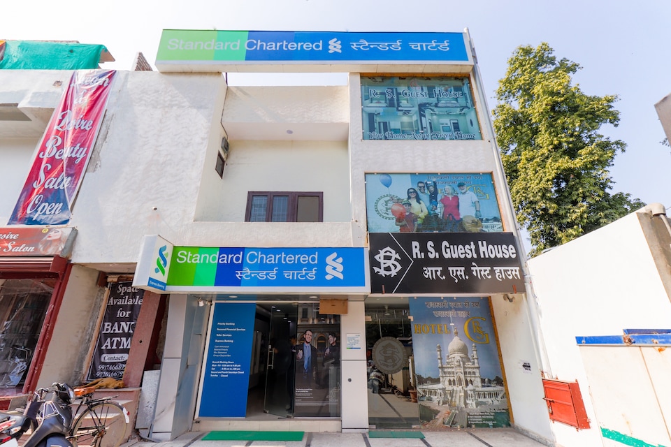 OYO 70749 Hotel RSG, Fatehabad Road, Agra